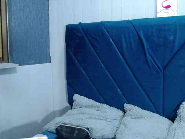 KittyBrooke webcam