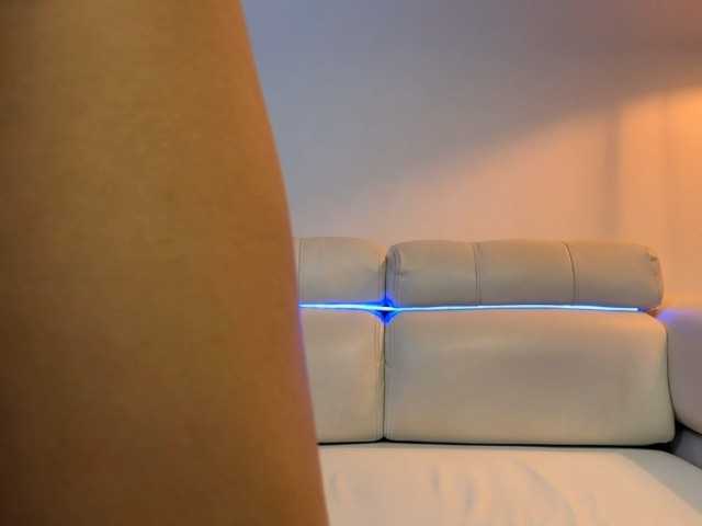 so-cute-01's BongaCams show and profile