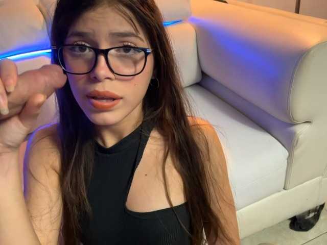 so-cute-01's BongaCams show and profile