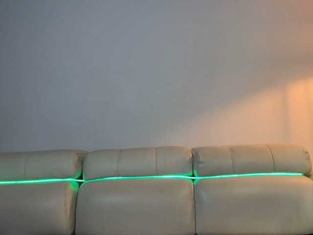 so-cute-01's BongaCams show and profile