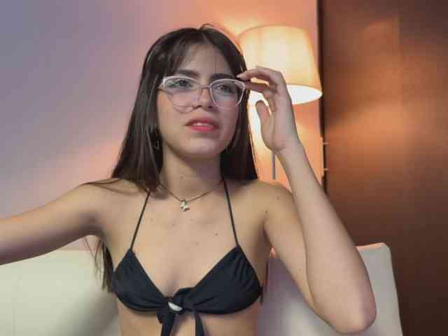 Sexyloly_cum webcam
