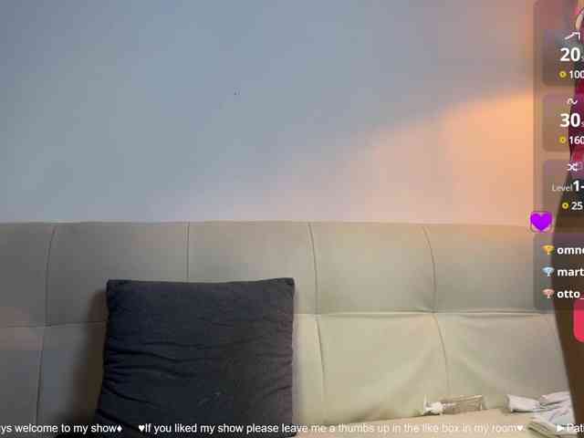 Sexyloly_cum webcam