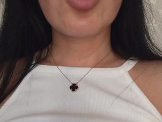 Black_chick Porn Show