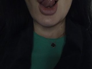 Black_chick Porn Show