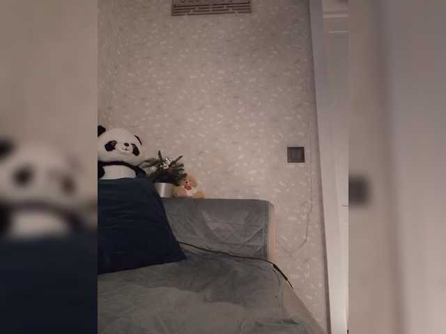 Mikki88K's BongaCams show and profile