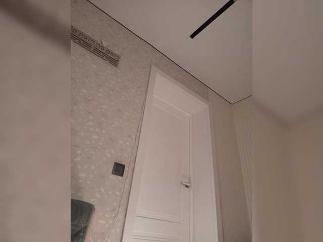 Mikki88K's BongaCams show and profile