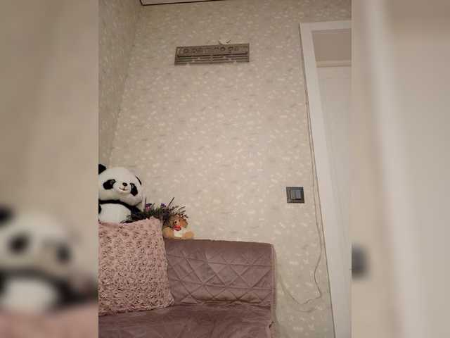 Mikki88K's BongaCams show and profile