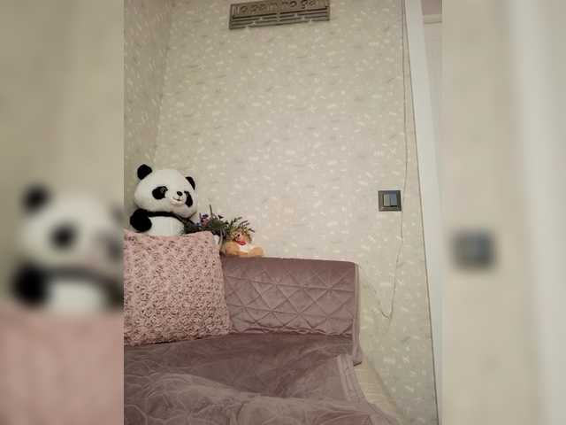 Mikki88K's BongaCams show and profile