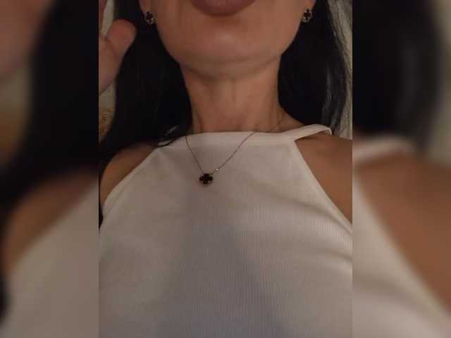 Mikki88K from BongaCams