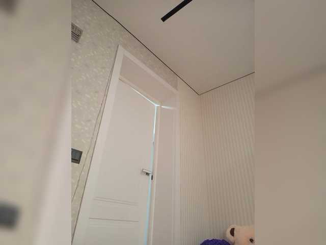 Mikki88K's BongaCams show and profile