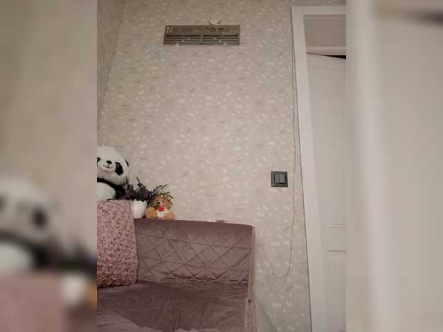 Mikki88K's BongaCams show and profile