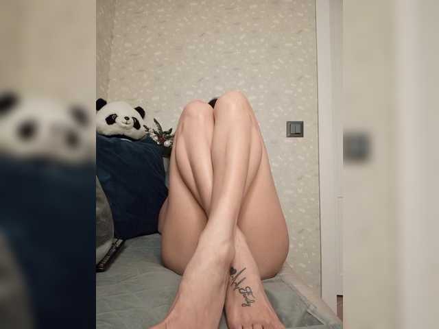 Mikki88K's BongaCams show and profile