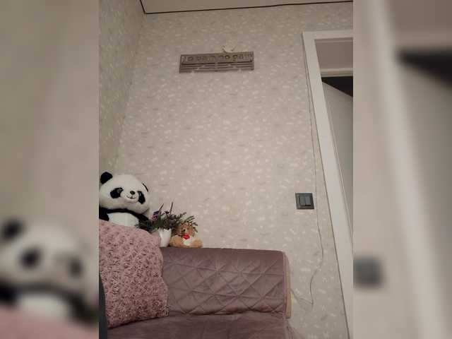 Mikki88K's BongaCams show and profile