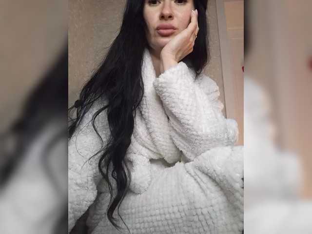 Mikki88K's BongaCams show and profile