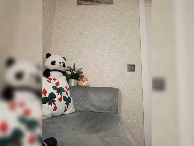 Mikki88K's BongaCams show and profile