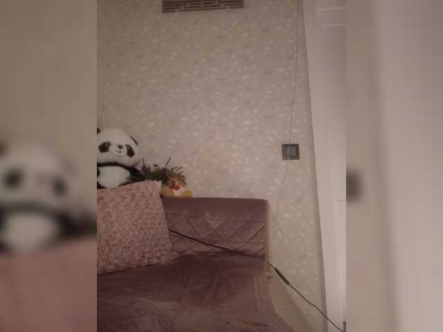 Mikki88K's BongaCams show and profile