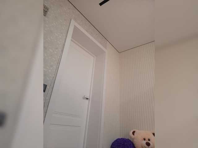 Mikki88K's BongaCams show and profile