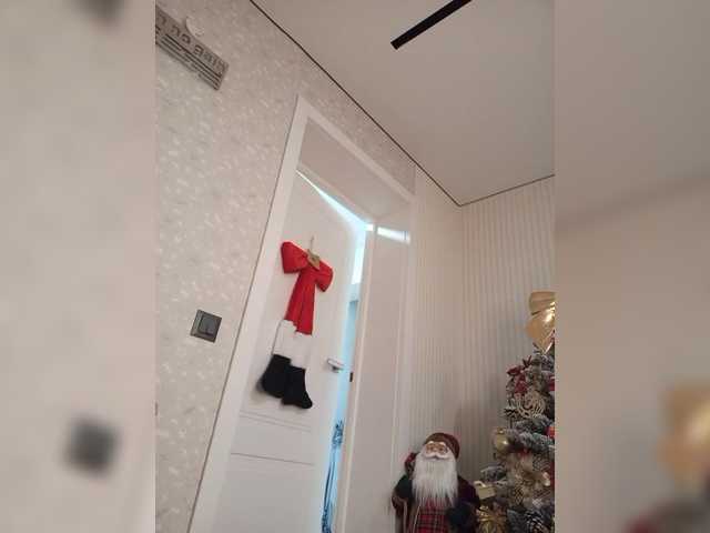 Mikki88K's BongaCams show and profile