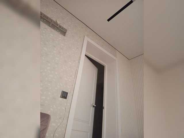 Mikki88K's BongaCams show and profile