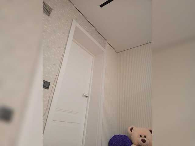 Mikki88K's BongaCams show and profile