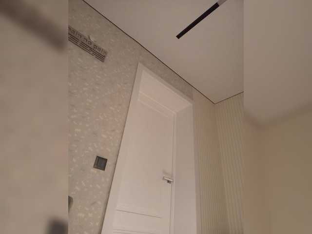 Mikki88K's BongaCams show and profile