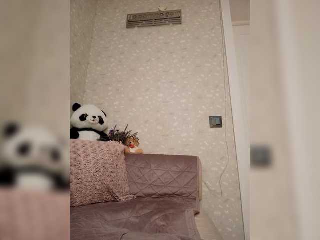 Mikki88K's BongaCams show and profile