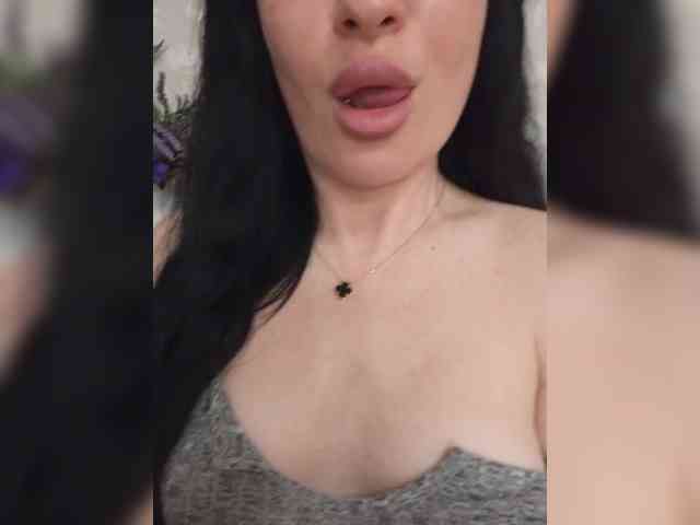 Black_chick webcam