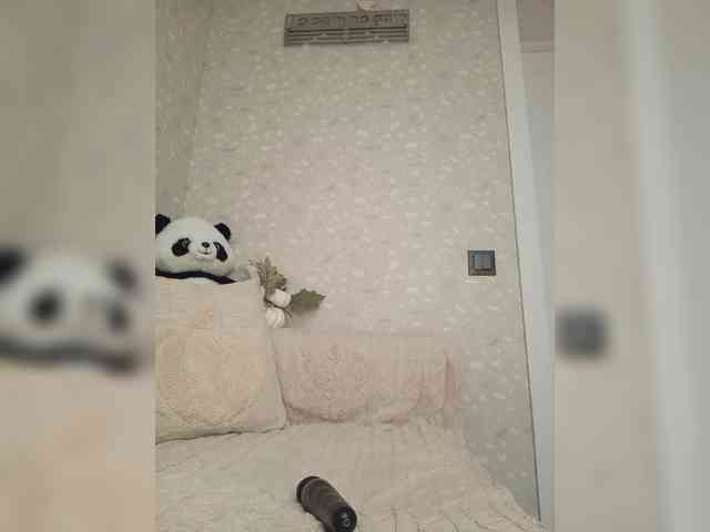 Black_chick webcam