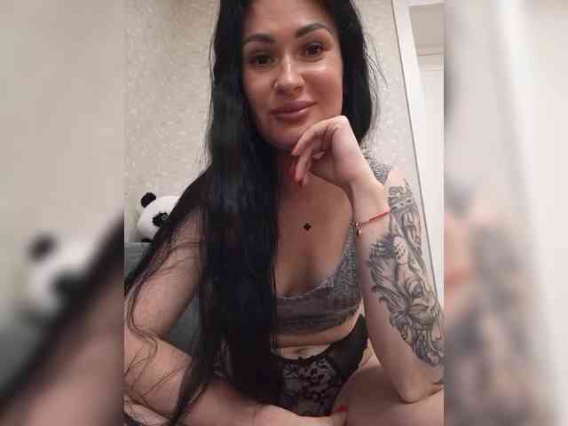 Black_chick webcam
