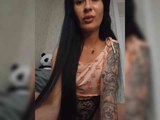Black_chick webcam