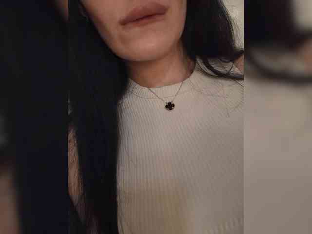 Black_chick webcam