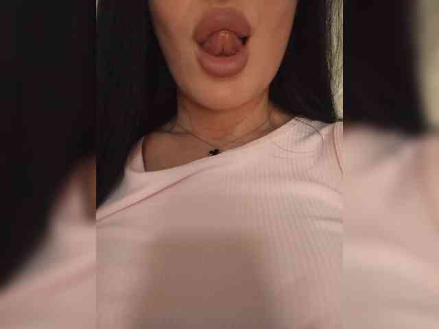 Black_chick webcam