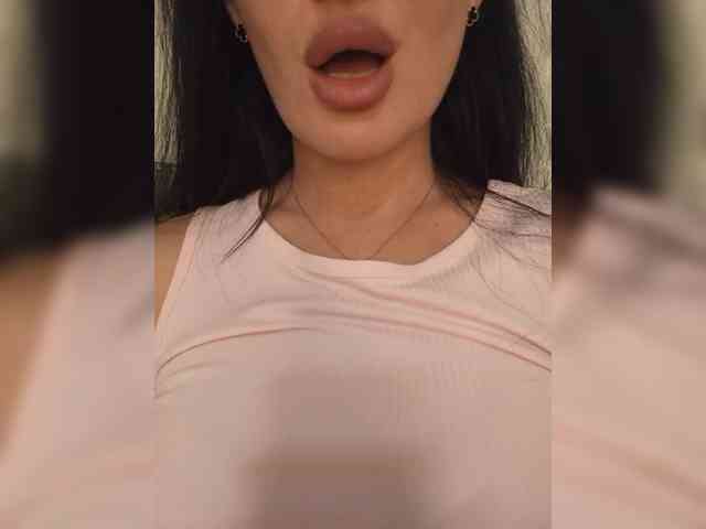 Black_chick webcam