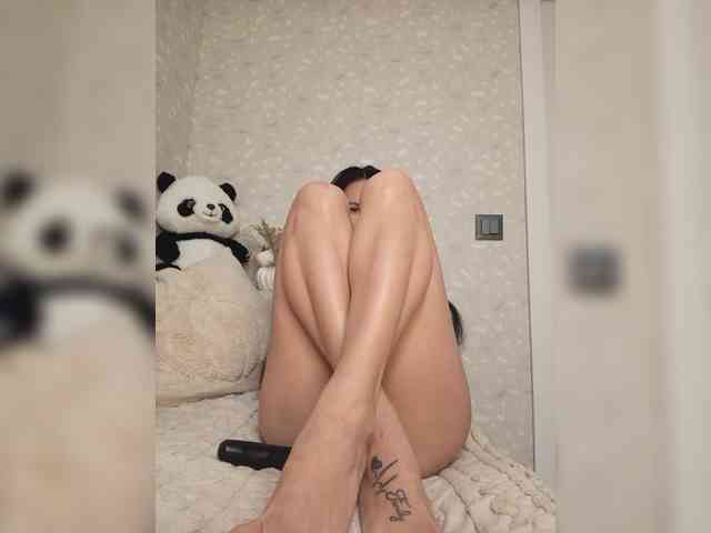 Black_chick webcam