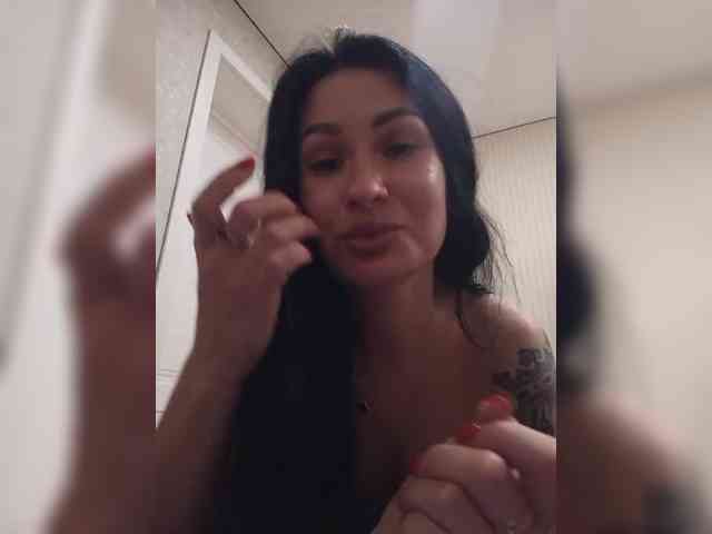 Black_chick webcam