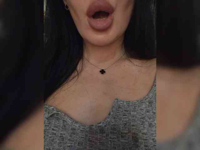 Black_chick webcam