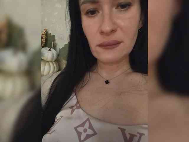 Black_chick webcam