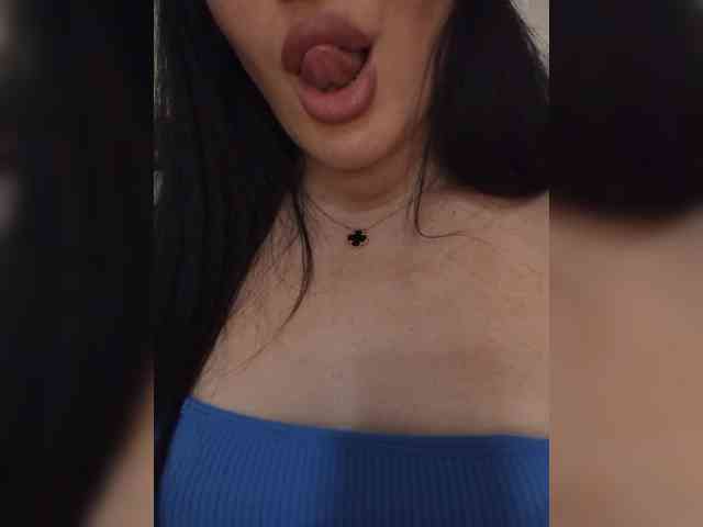 Black_chick webcam