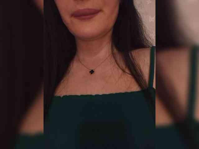 Black_chick webcam