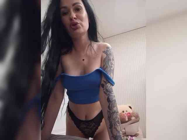 Black_chick webcam