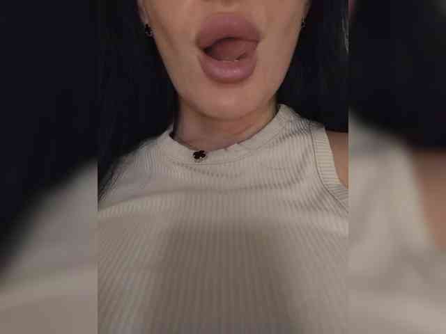 Black_chick webcam
