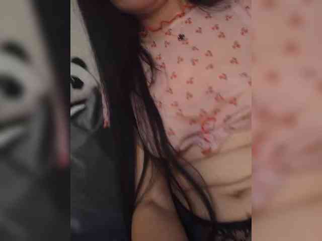 Black_chick webcam