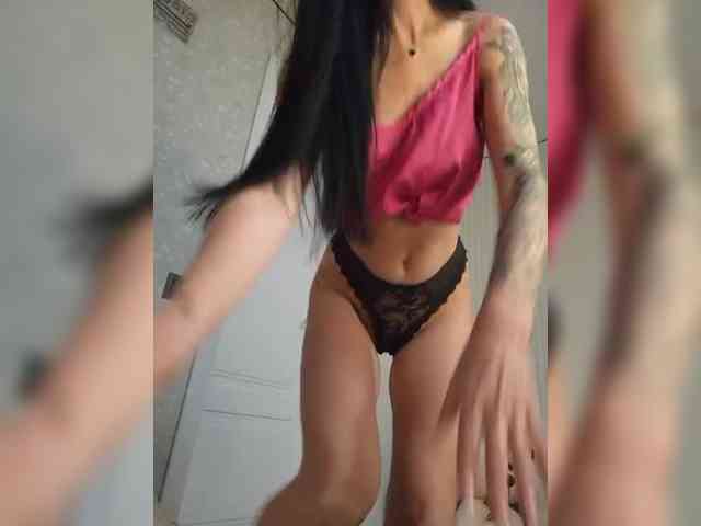 Black_chick webcam