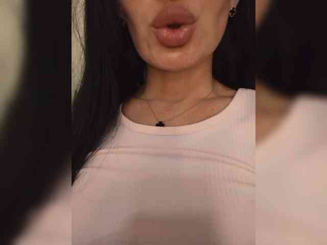 Black_chick webcam