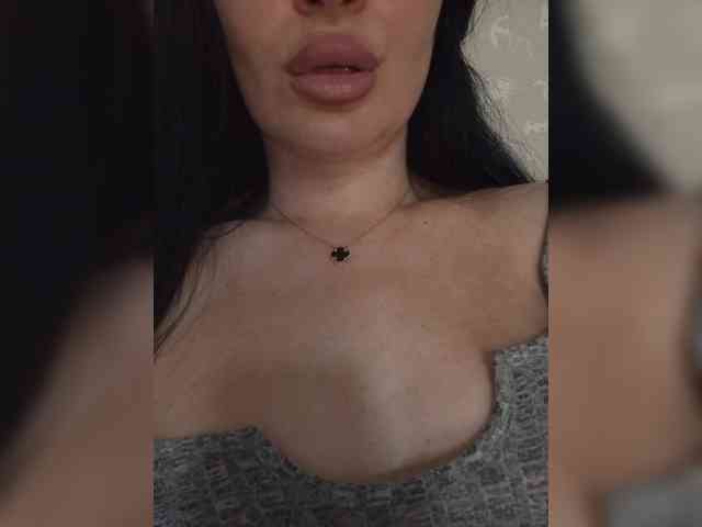 Black_chick webcam