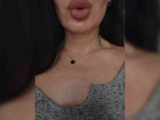 Black_chick webcam
