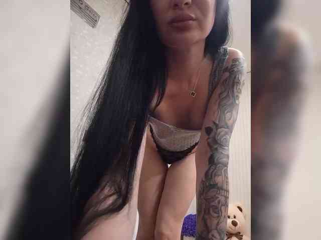 Black_chick webcam