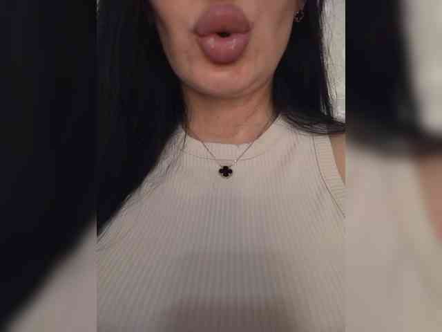 Black_chick webcam