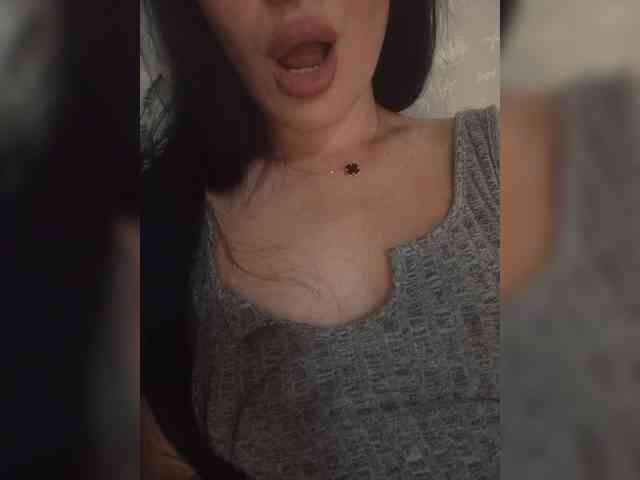 Black_chick webcam