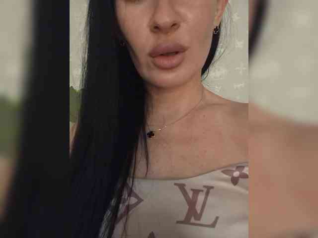 Black_chick webcam